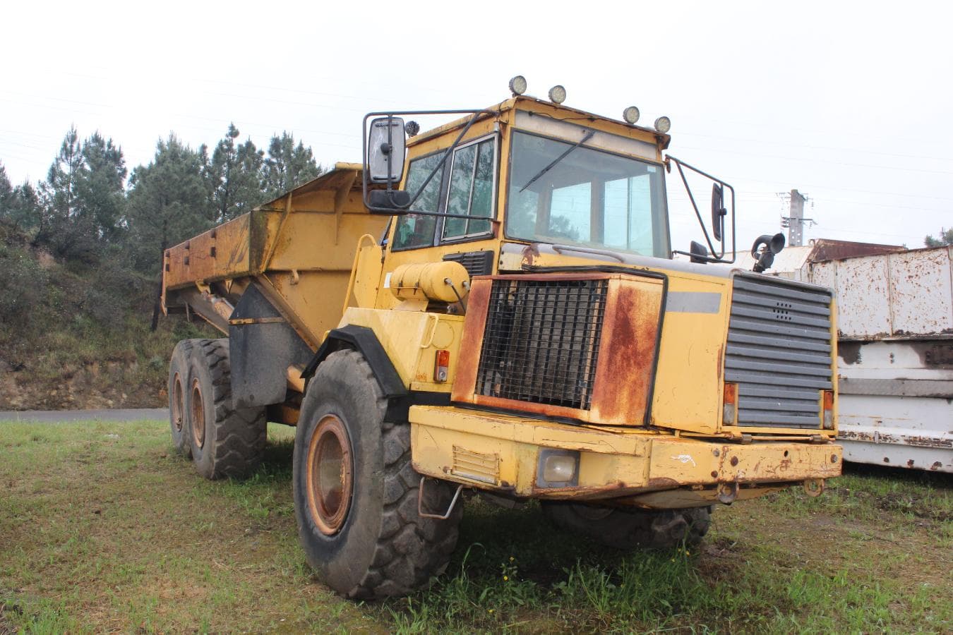 Dumper Articulado VOLVO A25C — image 2