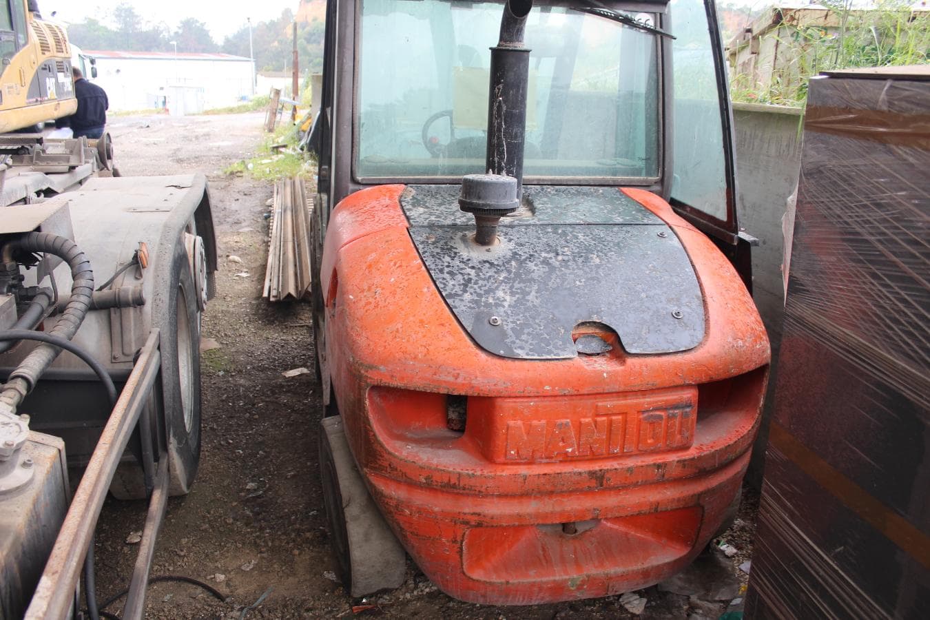 Empilhador 2TON. — imagem 2
