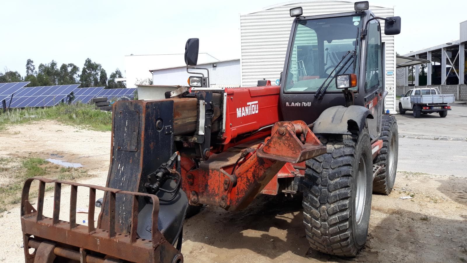 Multicarregador MANITOU