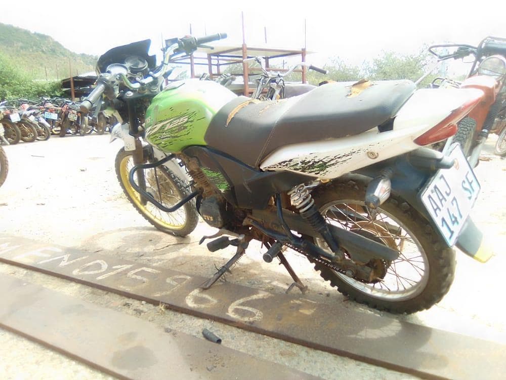 TVS TV125 · — imagem 3