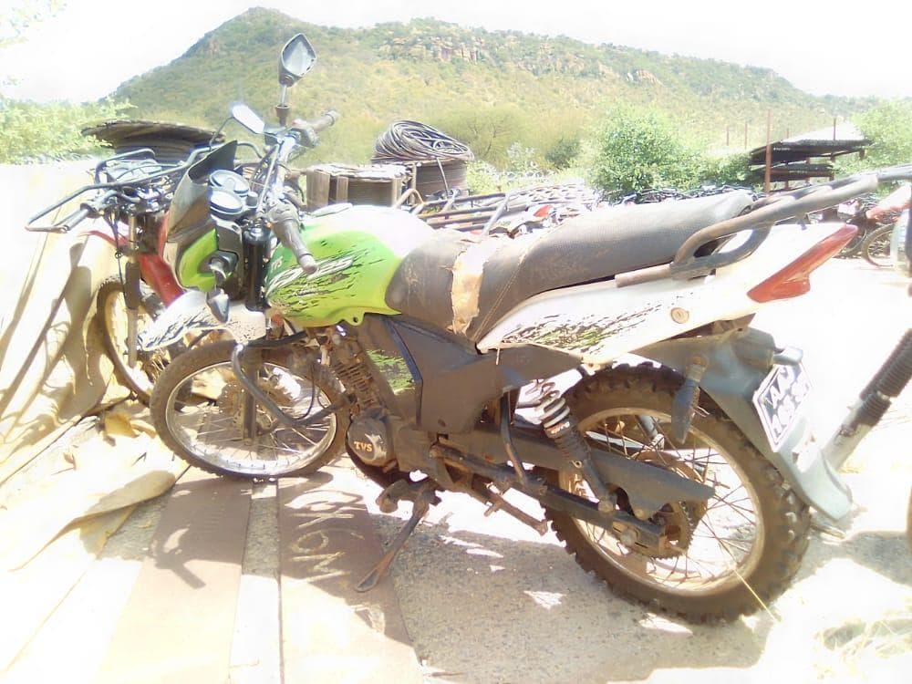 TVS TV125 · — imagem 2