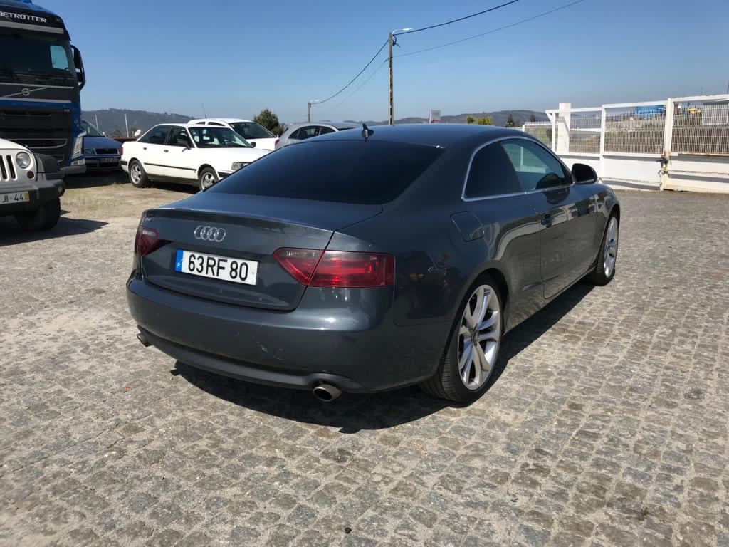 Audi A5 2.7 TDI · Ano 2008 — imagen 4