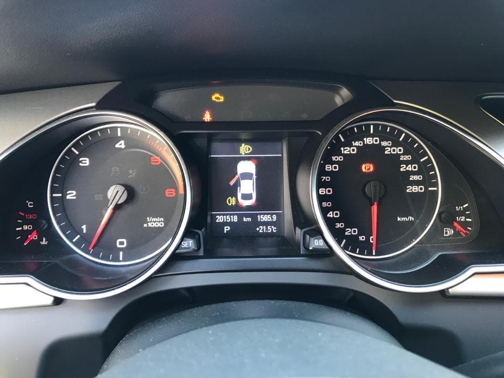 Audi A5 2.7 TDI · Ano 2008 — imagen 29