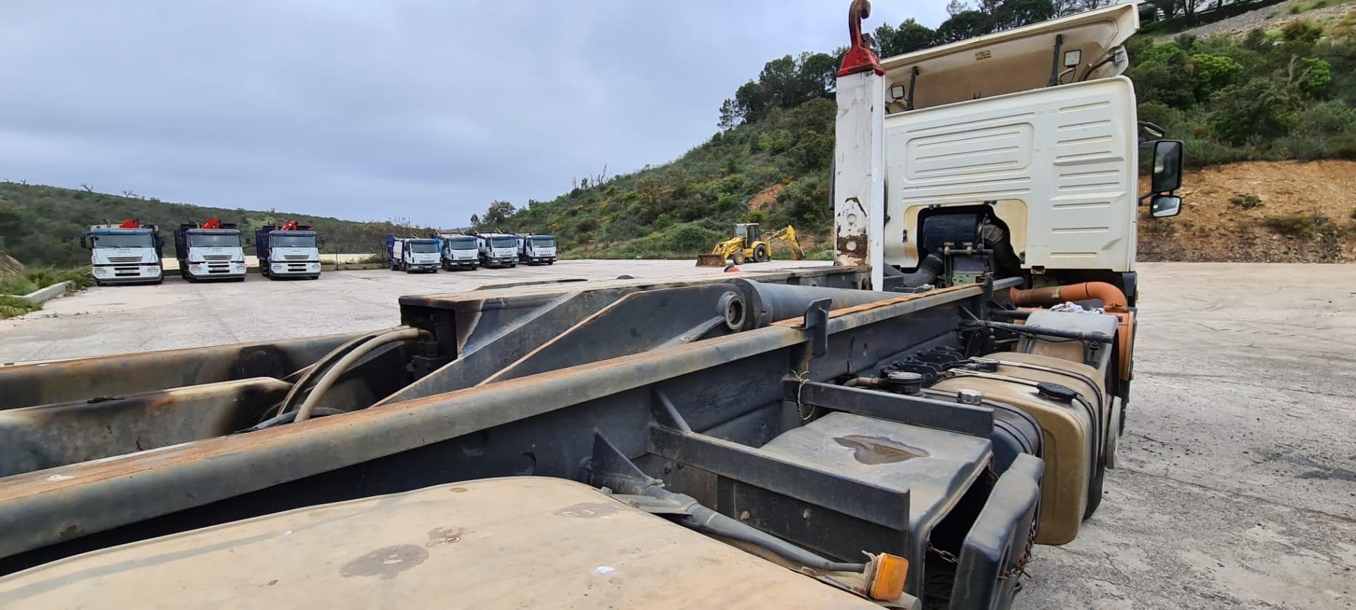 Volvo FM 12 8/4 Amplirrol — image 5