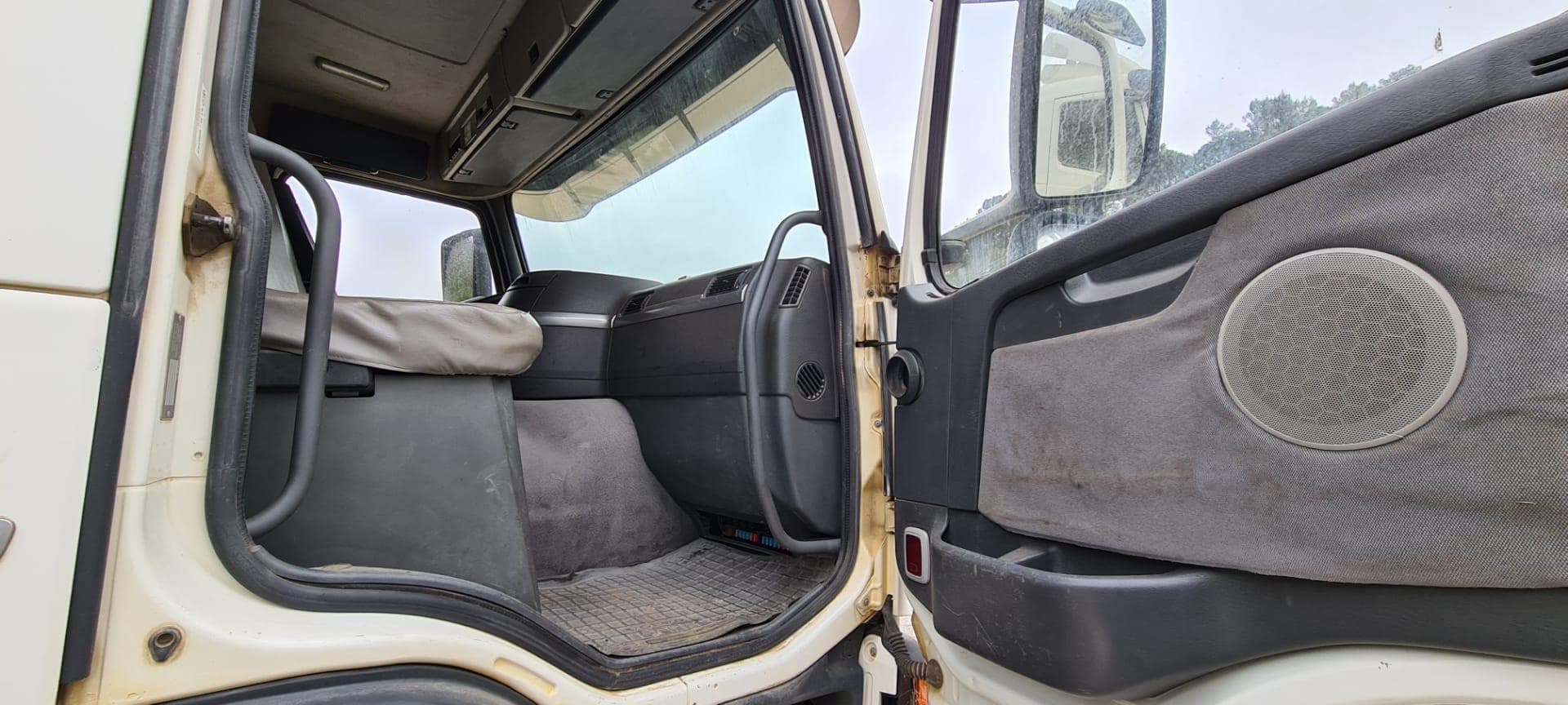 Volvo FM 12 8/4 Amplirrol — image 10