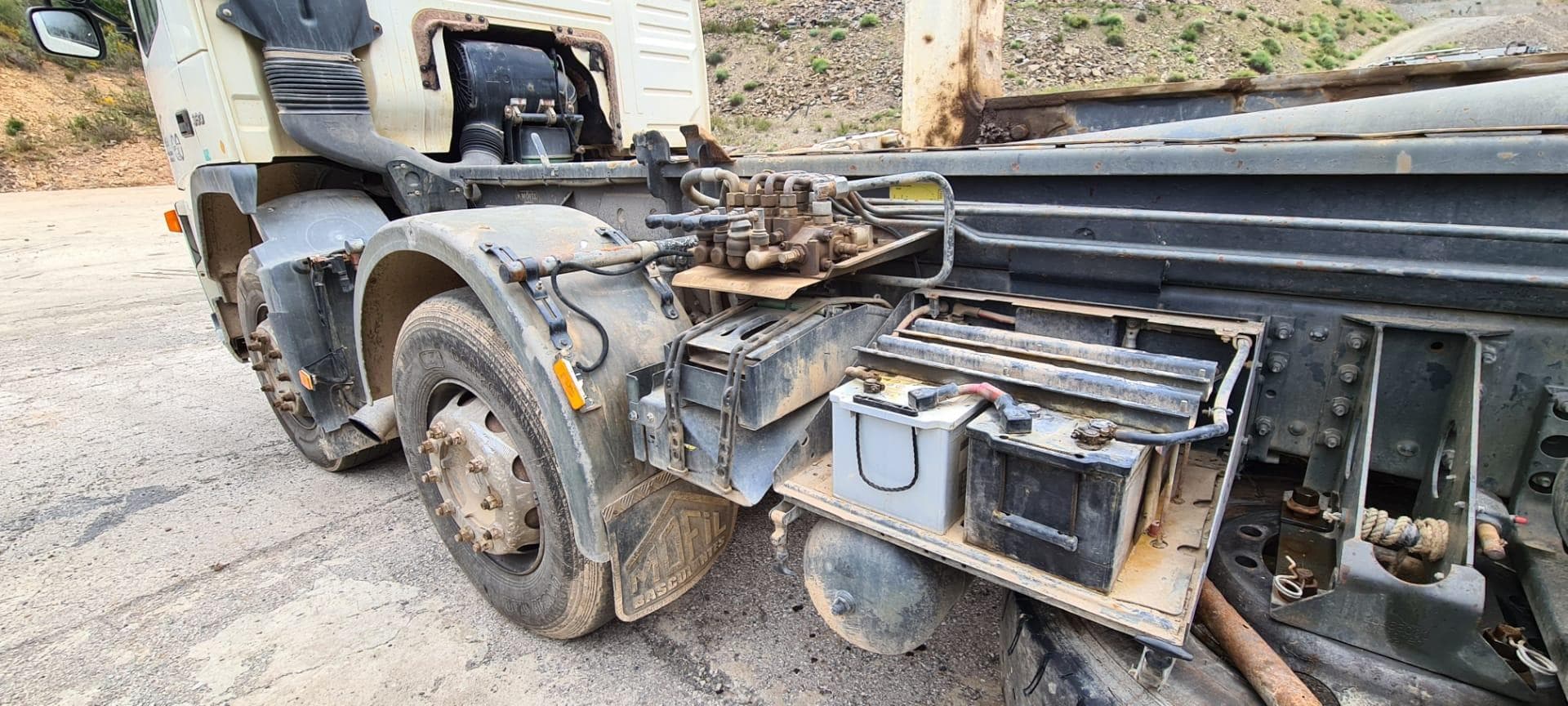 Volvo FM 12 8/4 Amplirrol — imagen 5