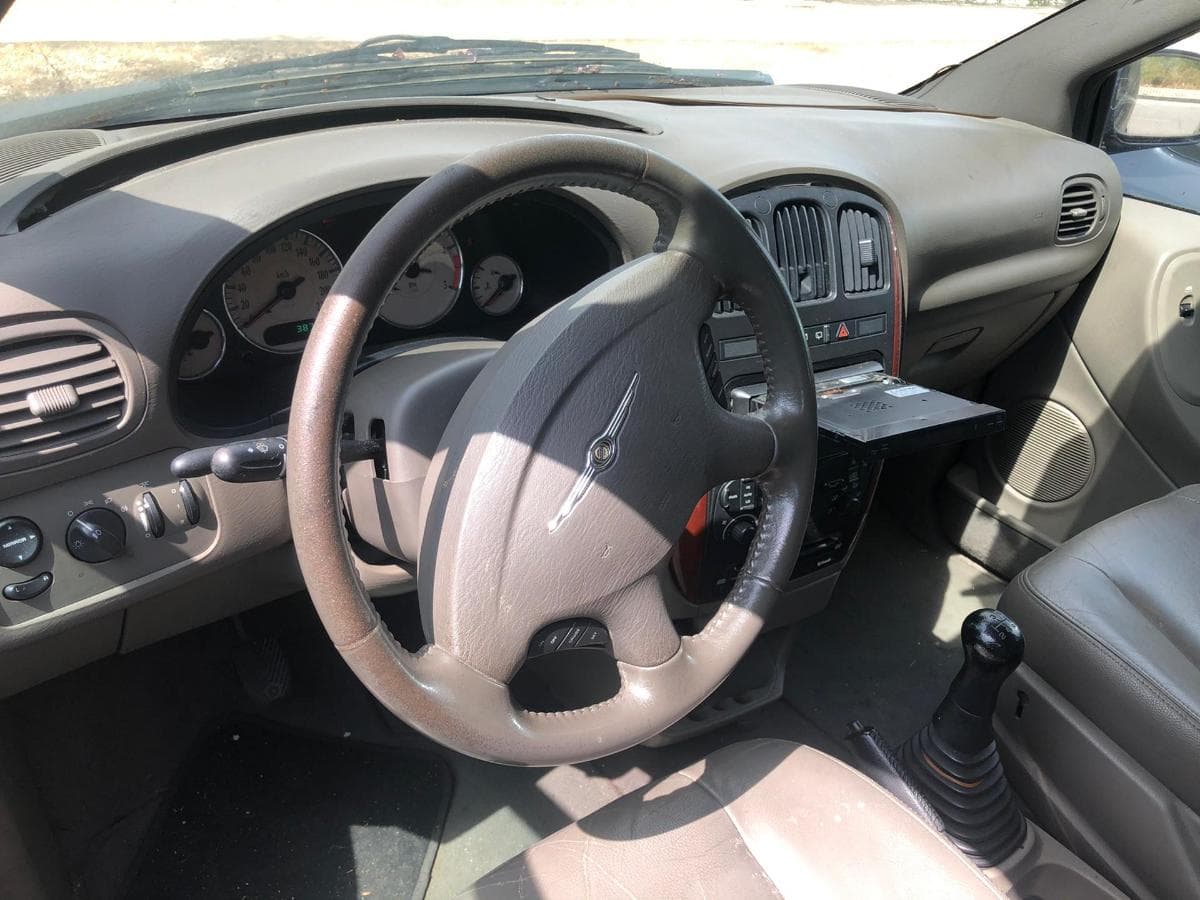Chrysler Grand Voyager — imagen 6