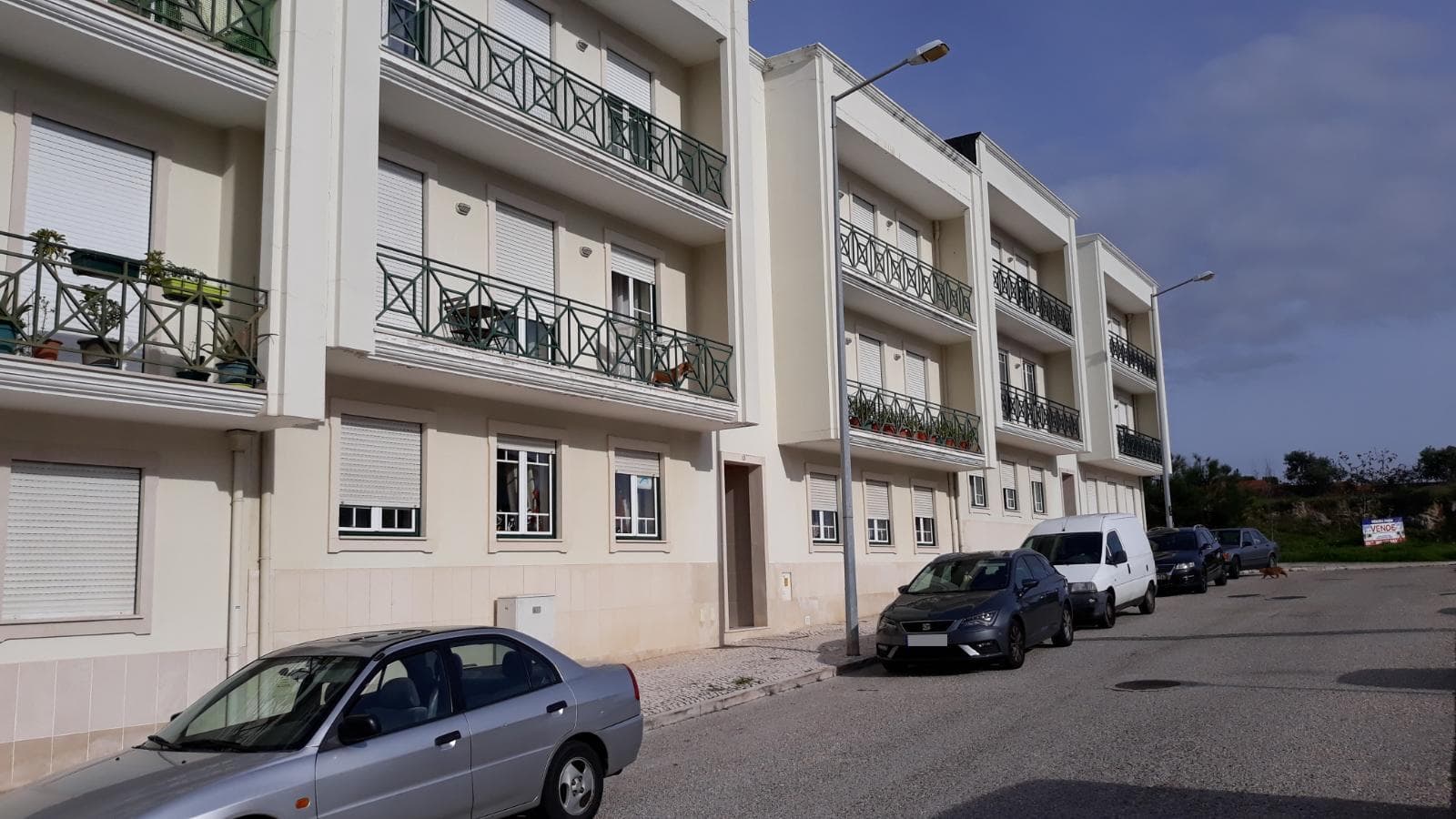 Apartamento T3 + Garagem · Figueira da Foz — image 2