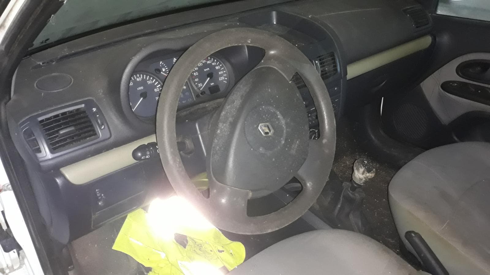 Renault Clio — imagem 10