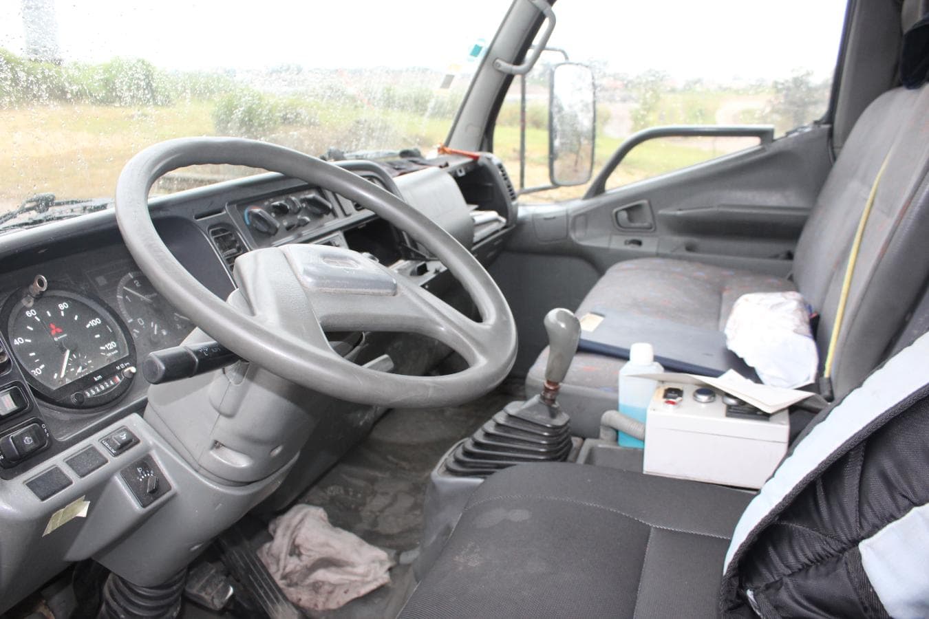 Mitsubishi Canter FE — imagen 7