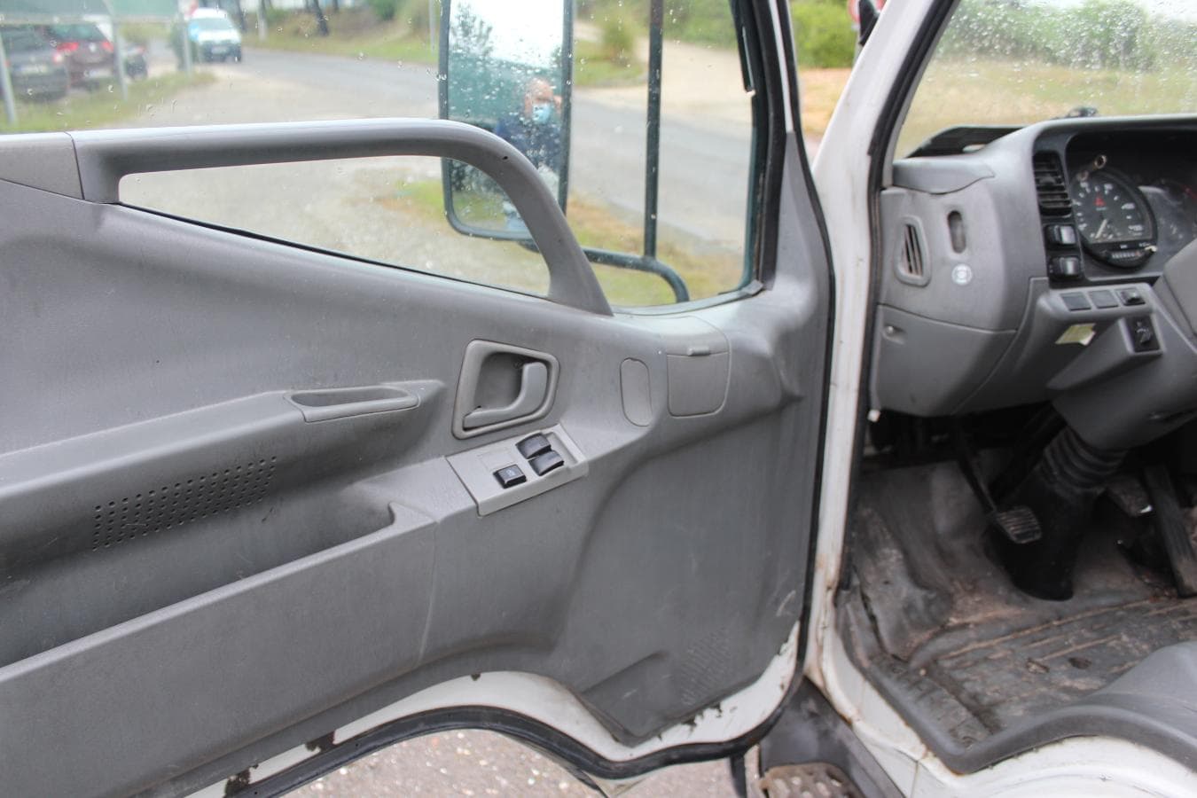 Mitsubishi Canter FE — imagen 6