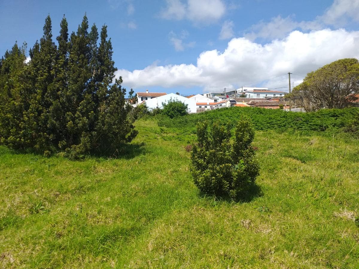 Lote para Construção · Angra do Heroismo — imagem 3