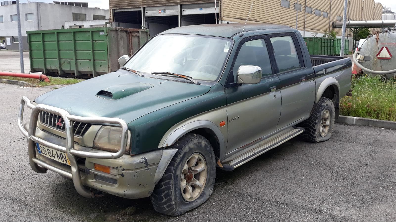 Mitsubishi L200 4x4 — image 2