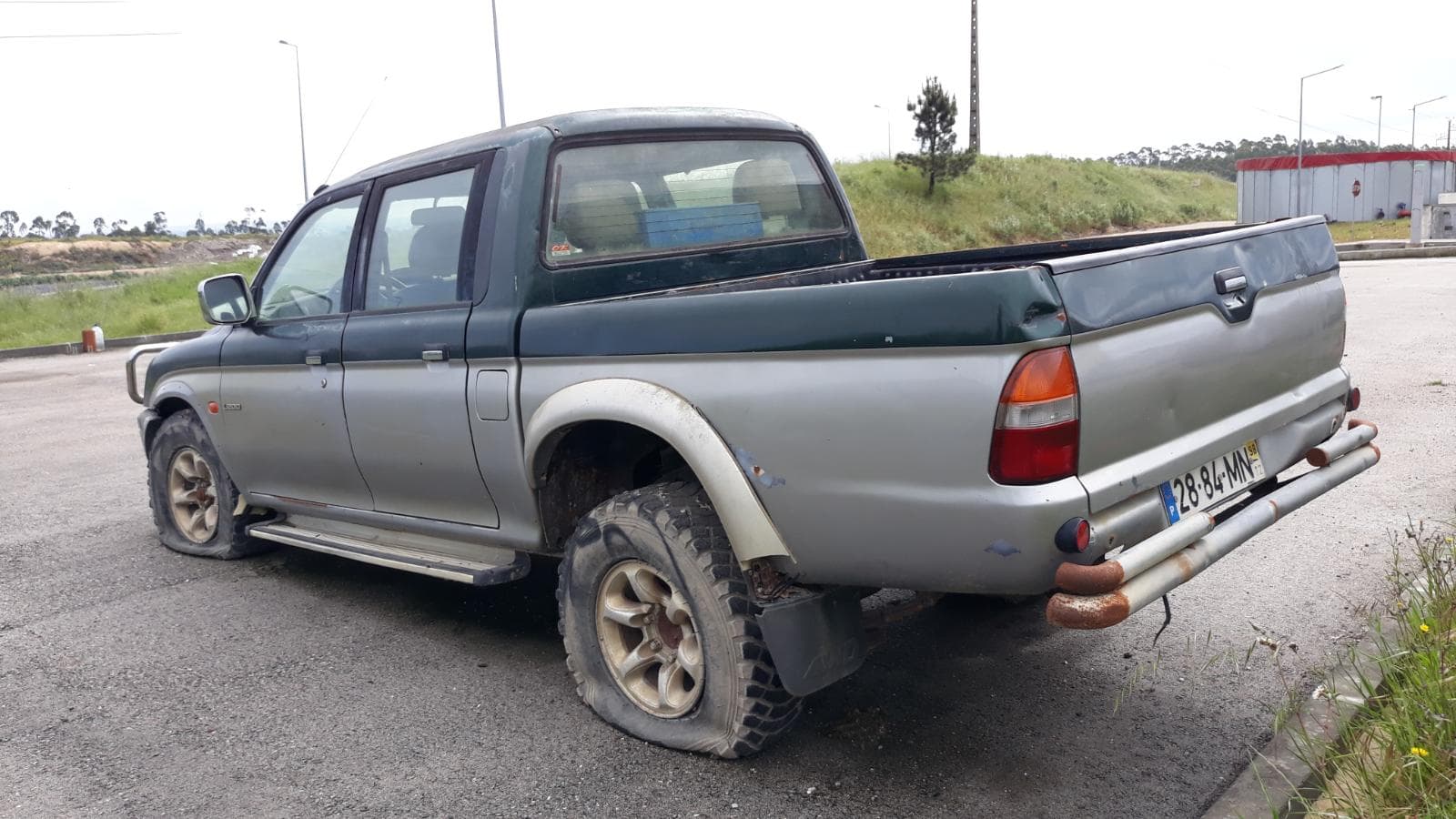 Mitsubishi L200 4x4 — image 4