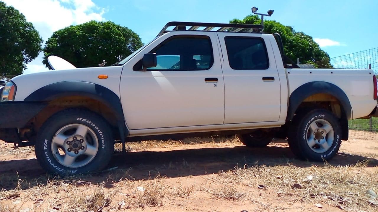 Nissan Hardbody · — imagem 2