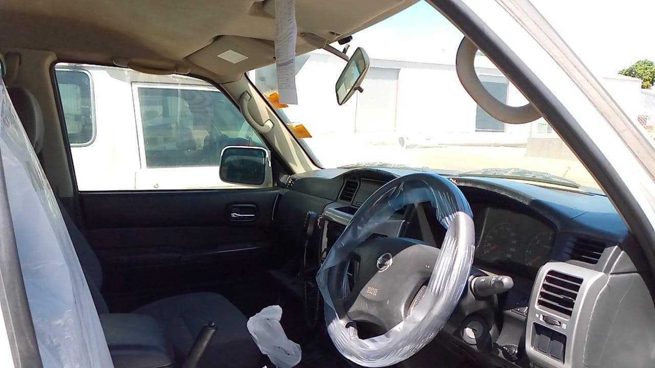 Nissan Patrol · — imagem 8