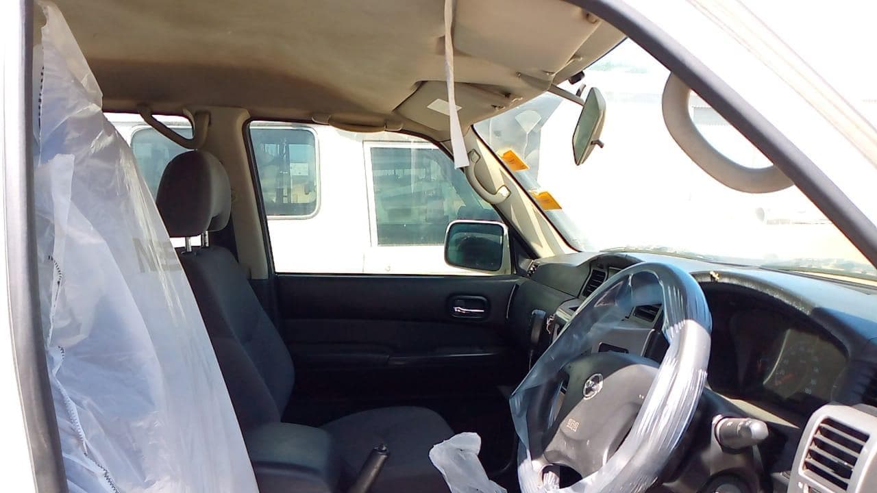 Nissan Patrol · — imagem 10
