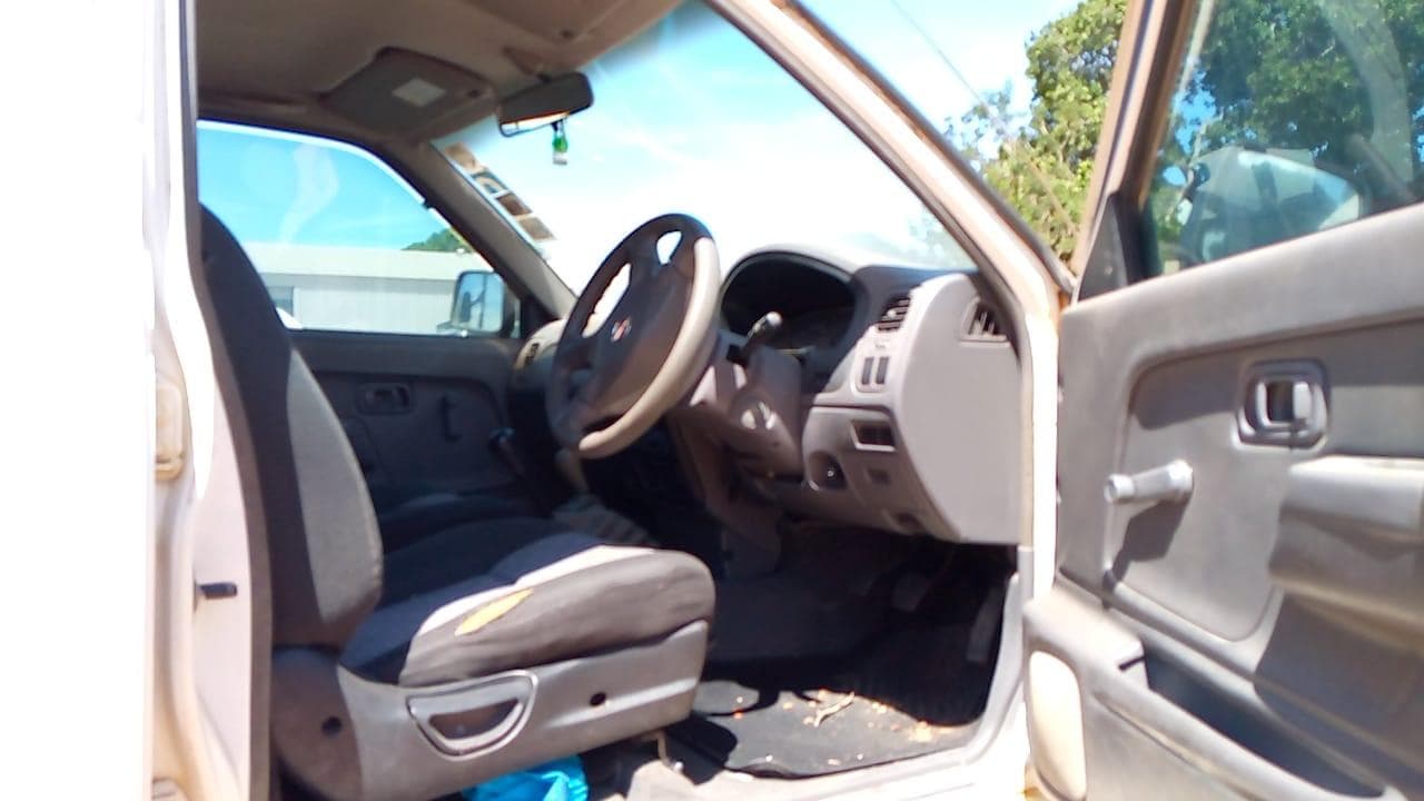 Nissan Hardbody · — imagen 7