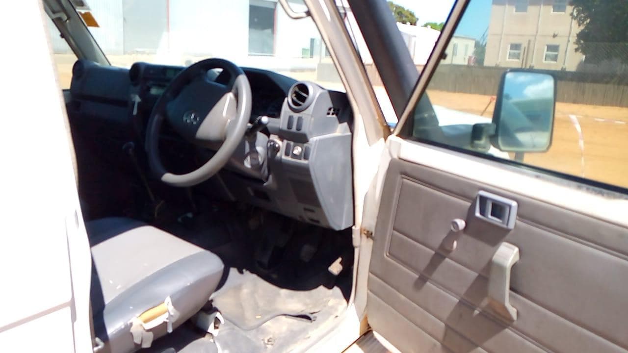 Toyota Landcruiser · — imagem 4