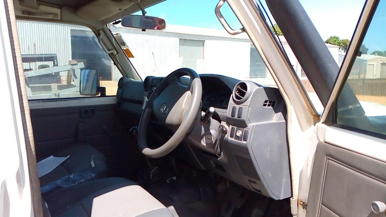 Toyota Landcruiser · — imagem 6