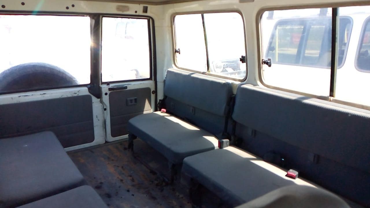 Toyota Landcruiser · — imagem 8