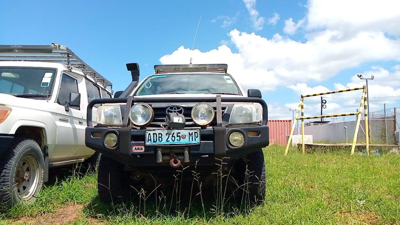 Toyota Hilux · — image 7