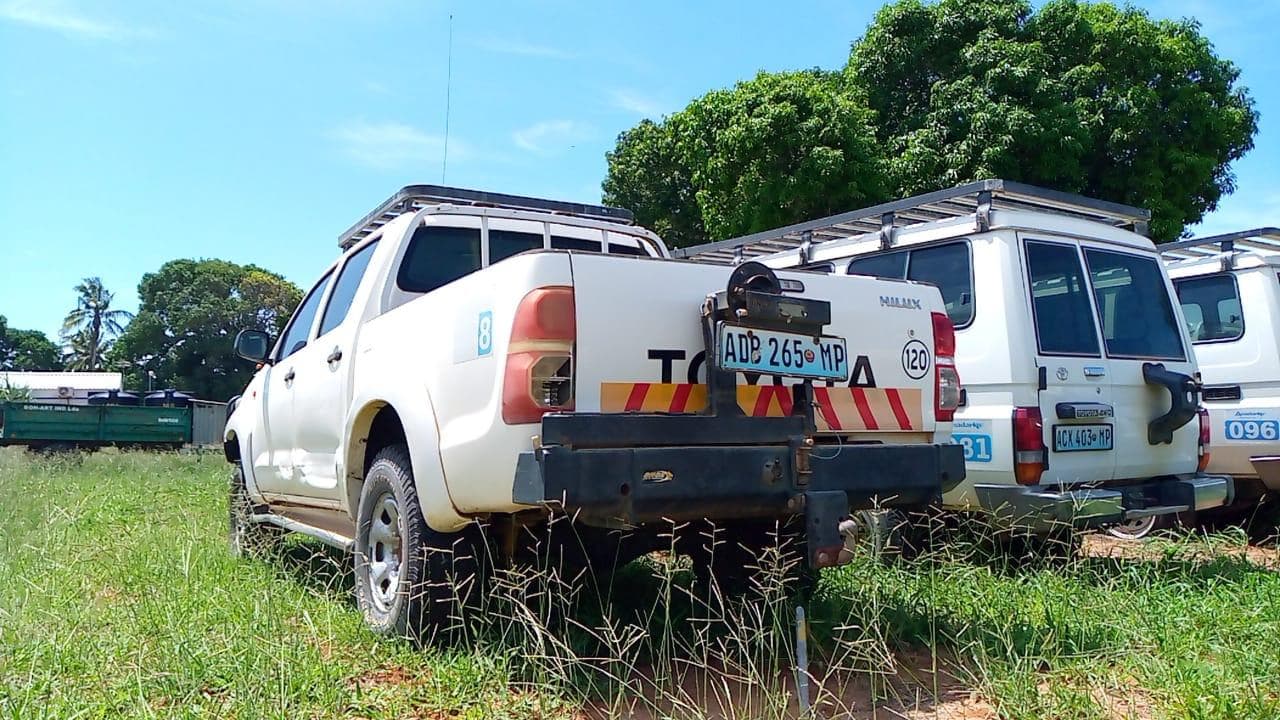 Toyota Hilux · — image 8