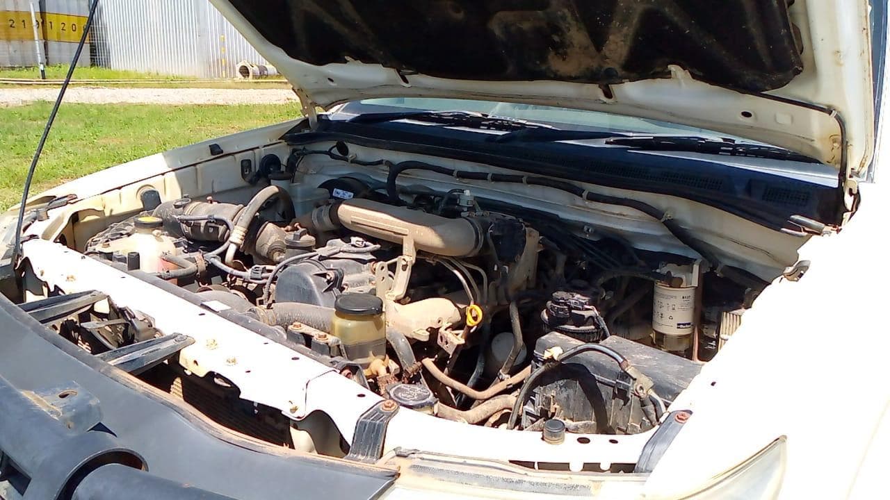 Toyota Hilux · — image 7