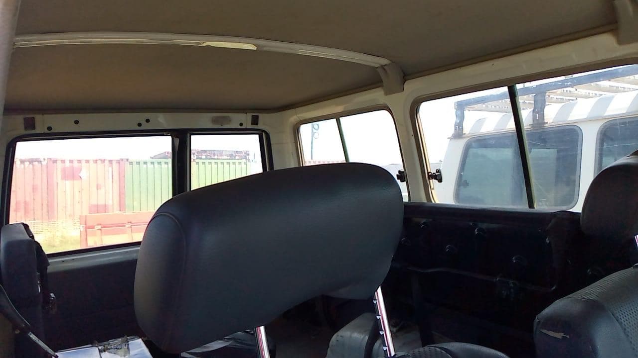 Toyota Landcruiser · — image 2
