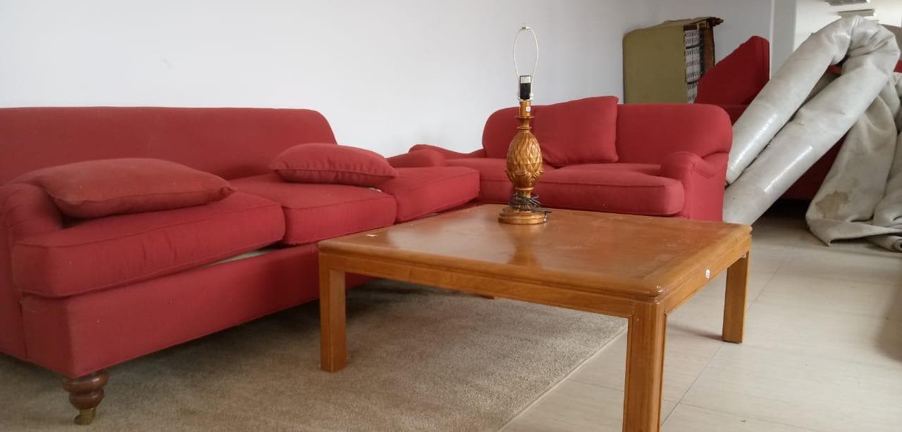 Household furniture · — image 2