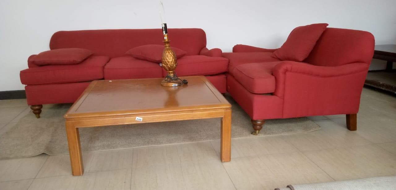 Household furniture · — image 3