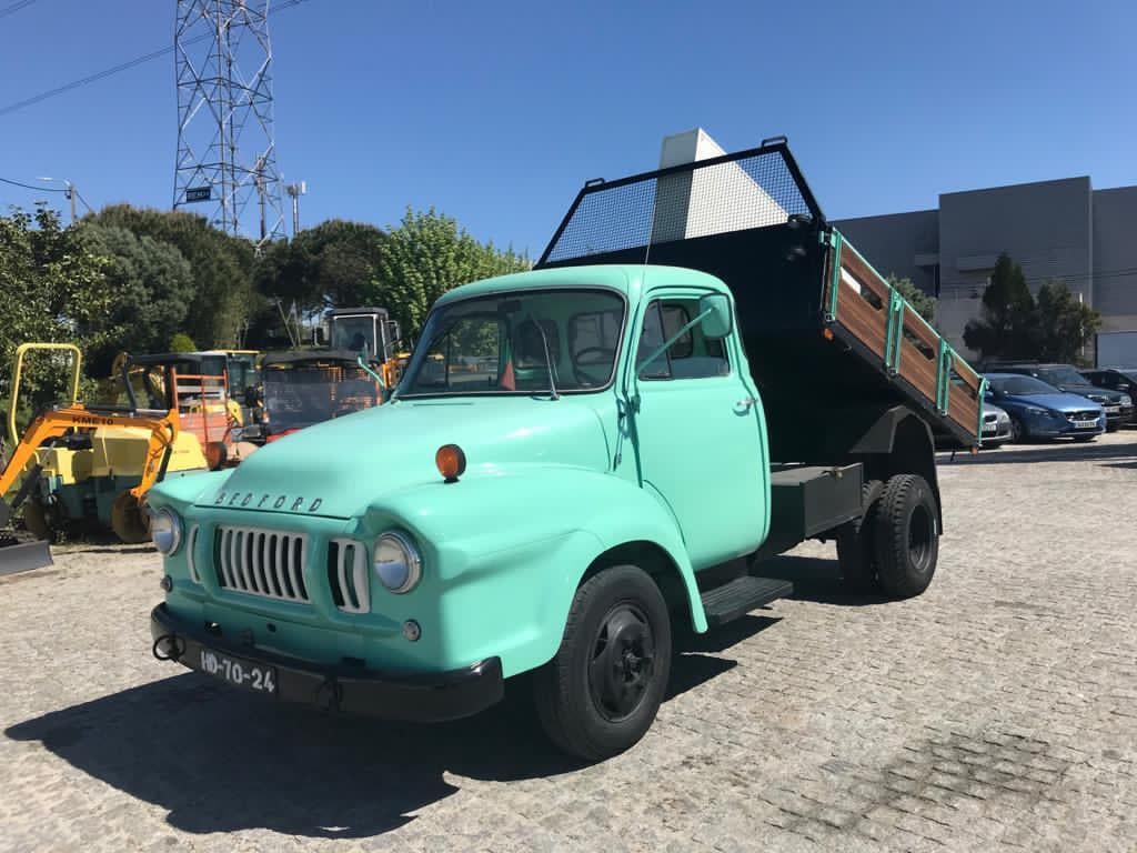 Bedford J2SC7 · Ano 1964 — imagen 8