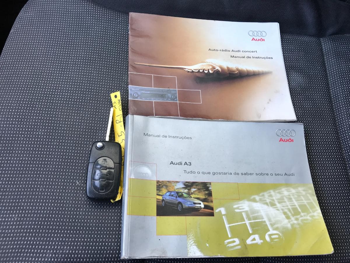 Audi A3 1.9 TDI · Ano 2001 — imagem 24