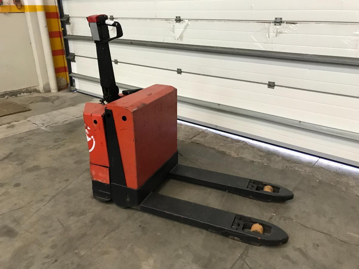 Porta Paletes BT · Elétrico
