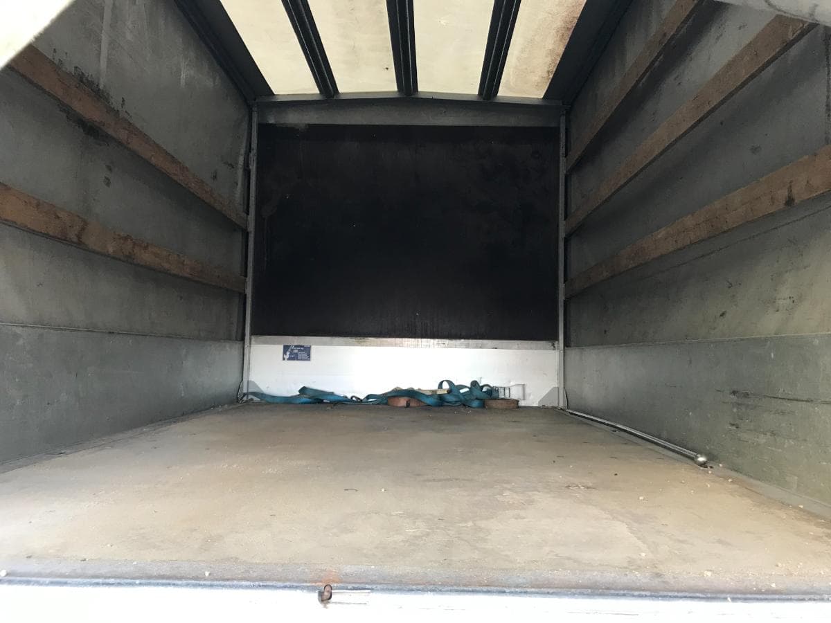 Mercedes-Benz Sprinter 516 CDI · Pesado · Ano 2010 — imagem 10
