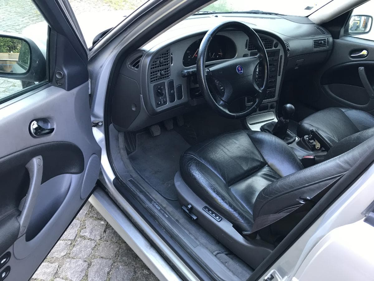 Saab 95 3.0 TID · Ano 2003 — imagen 14
