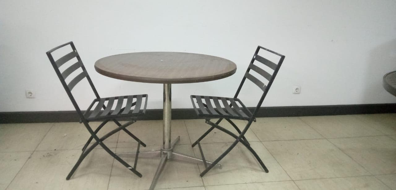 Mobília de lar ·
