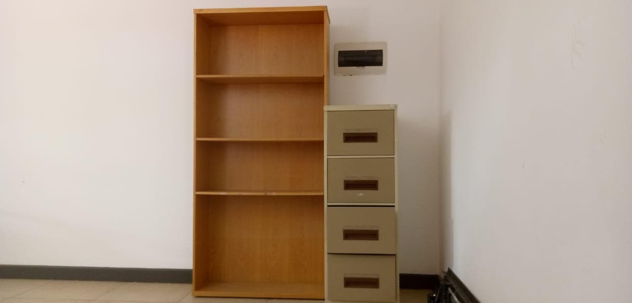 Mobiliario de Oficina  ·
