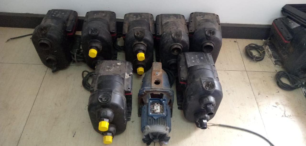 Bombas de água. · — imagen 2