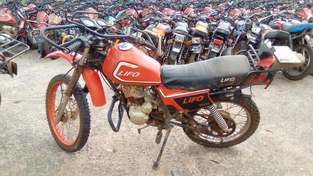 Lifo GY125 · — imagen 2