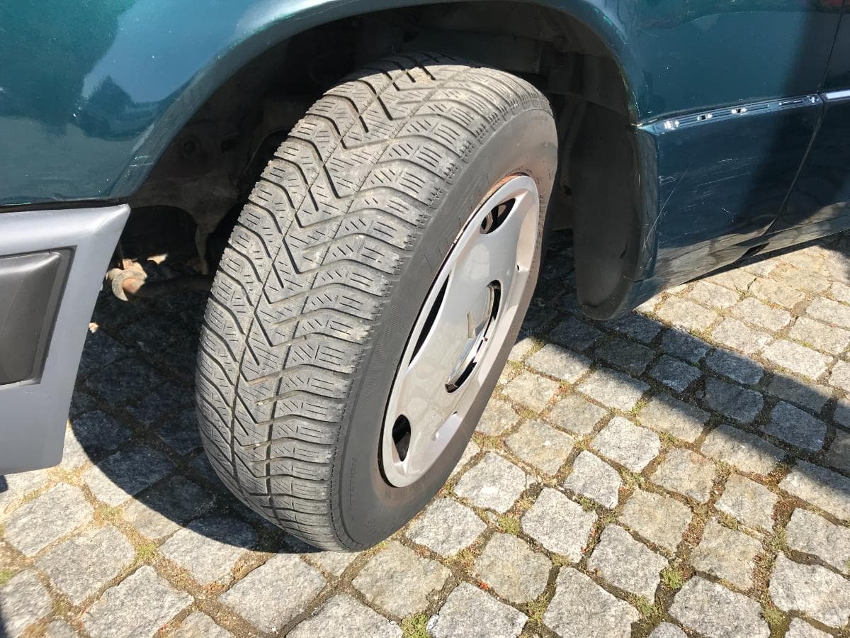 Mercedes-Benz 200D · Ano 2001 — imagem 10