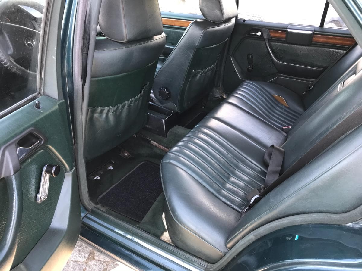Mercedes-Benz 200D · Ano 2001 — imagem 15