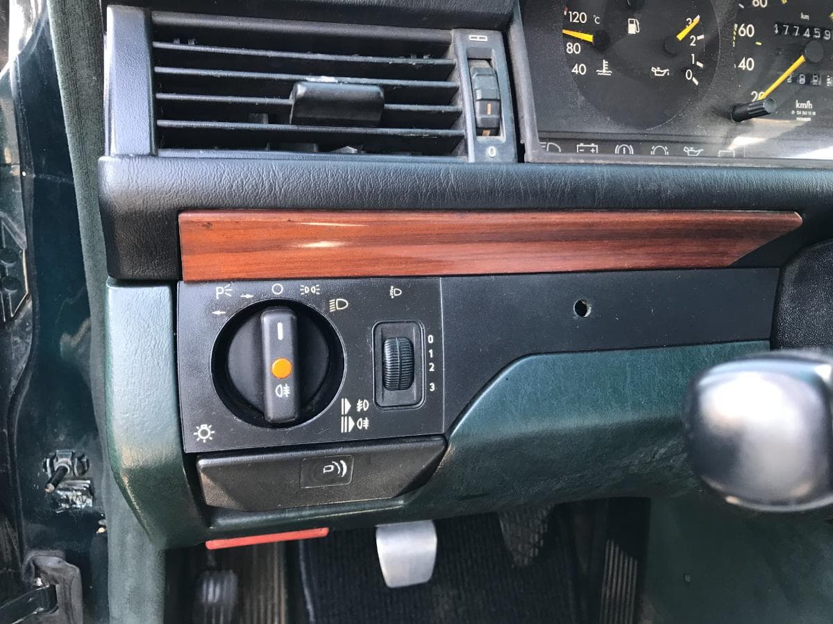Mercedes-Benz 200D · Ano 2001 — imagem 18
