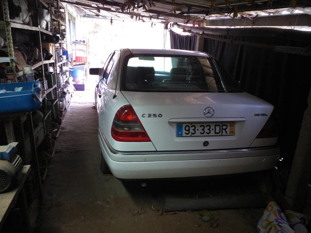Mercedes-Benz C 250 — image 3