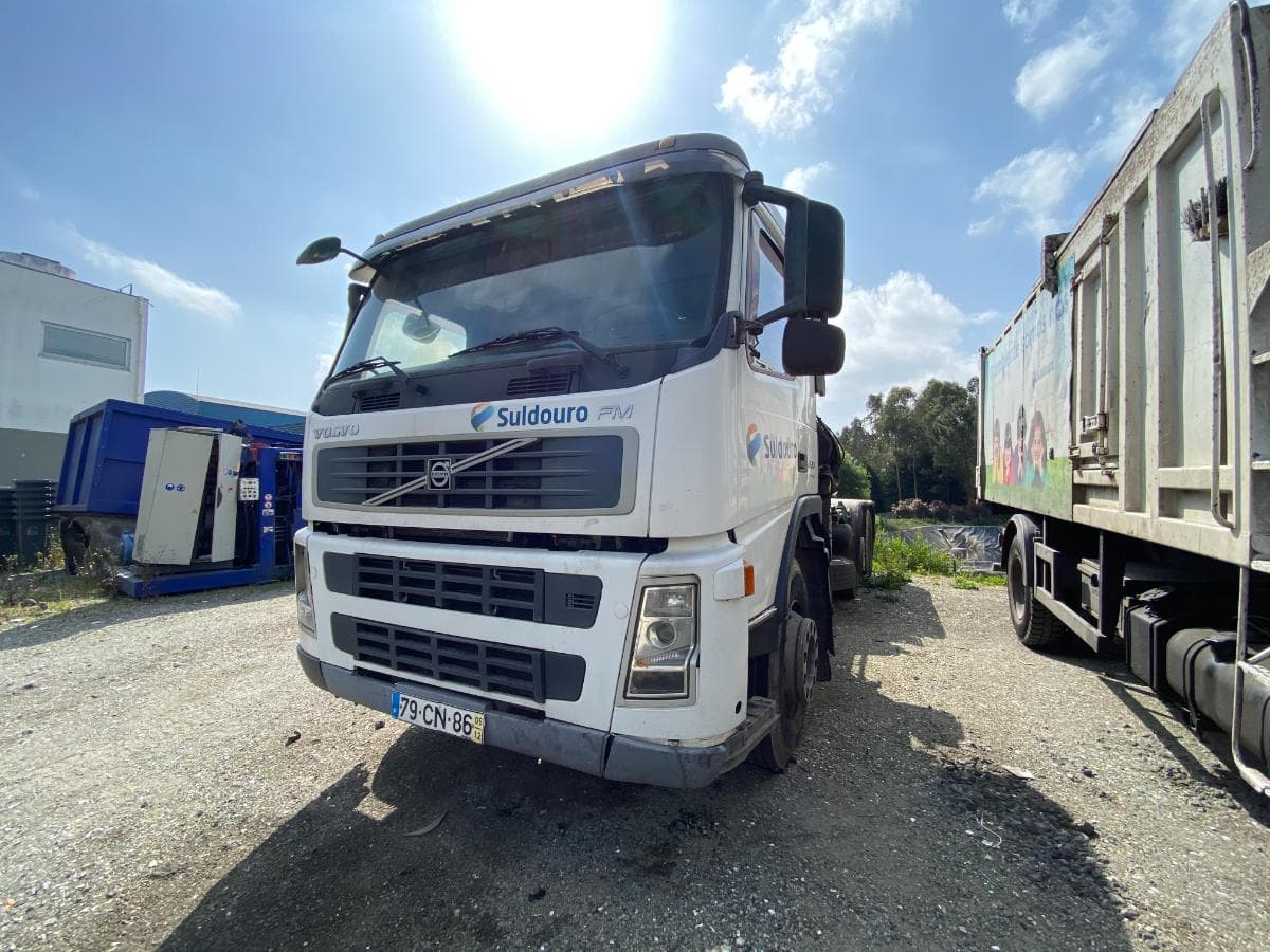 VOLVO FM9 — imagem 2