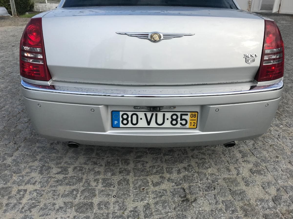 Chrysler 300 C 5.7L V8 Sedan · Ano 2008 — imagem 8