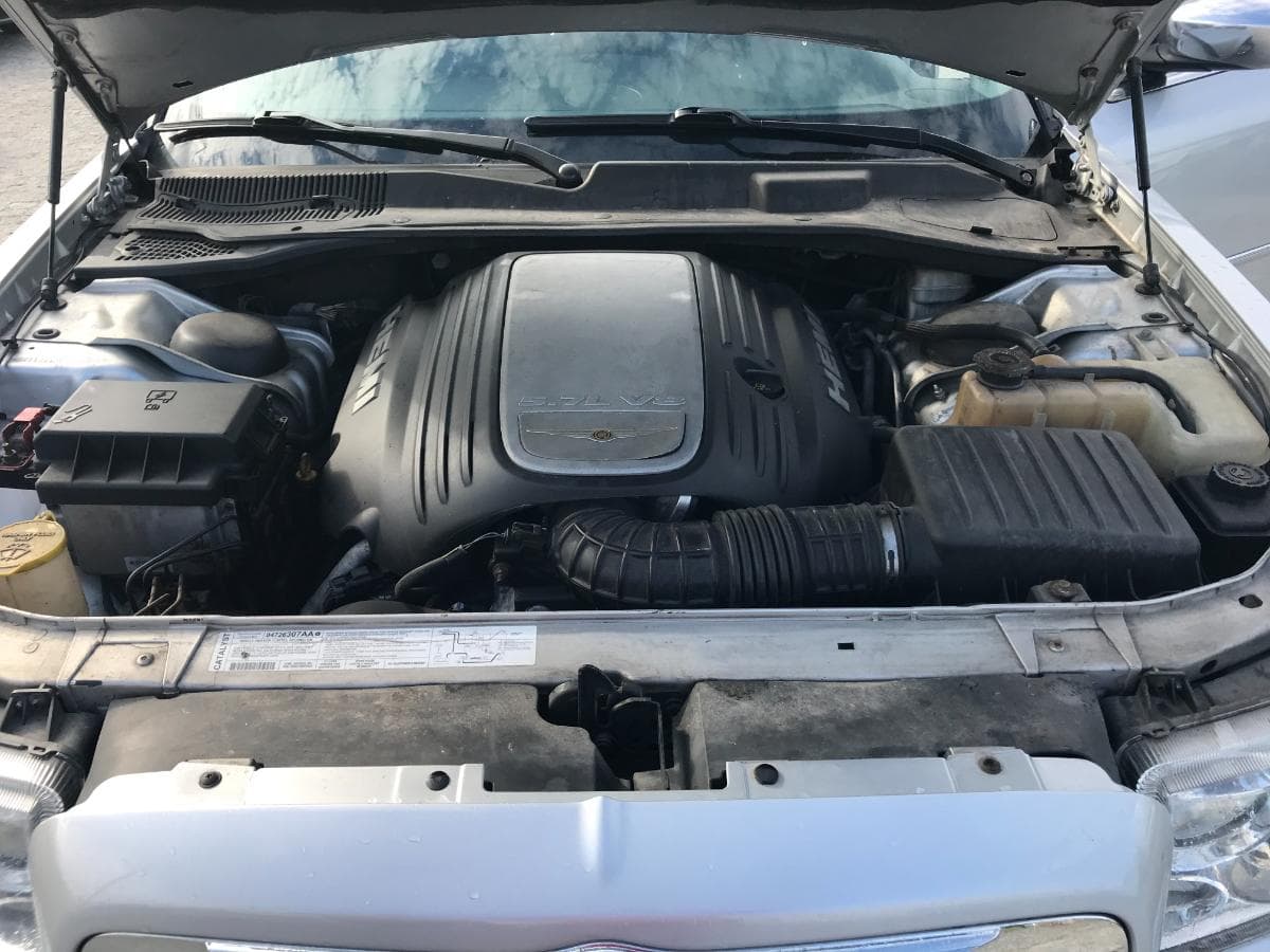 Chrysler 300 C 5.7L V8 Sedan · Ano 2008 — imagem 11