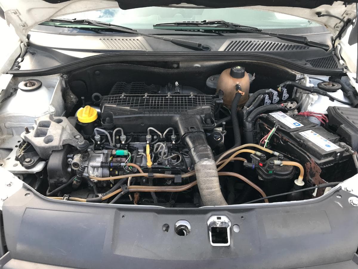 Renault Clio 1.5 DCI · Ano 2004 — imagem 9