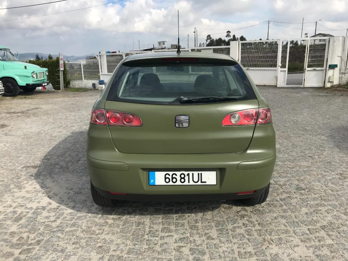 Seat Ibiza 1.9 SDI · Ano 2002 — imagen 5