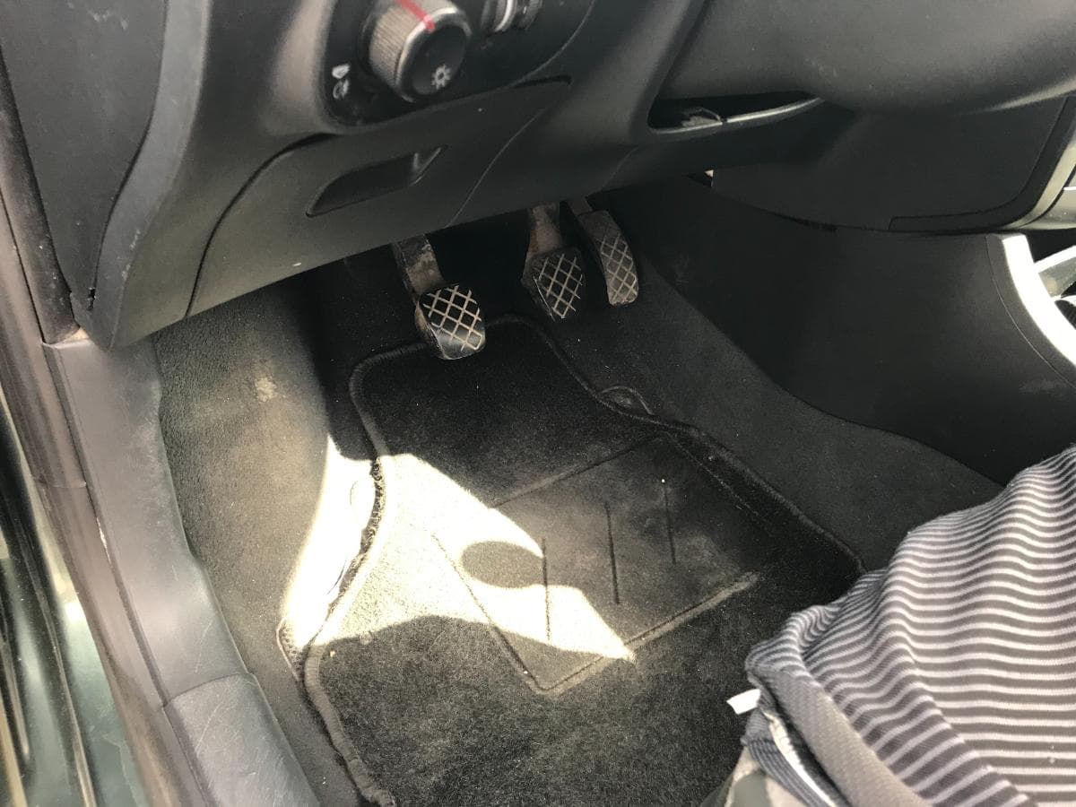 Seat Ibiza 1.9 SDI · Ano 2002 — imagen 15